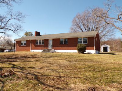 6808 Goff Rd, Roanoke, VA, 24019