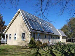 3 Bayberry Ct, Mystic, CT 06355