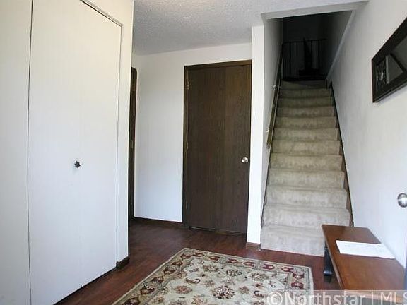 2nd image of 2366 Dorland Ln E