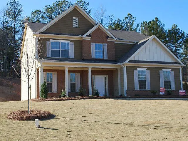 260 Mulberry Drive — Photo 2