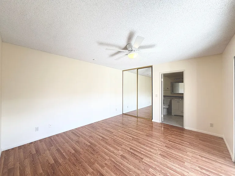 2550 Miramonte Cir E #C — Photo 17