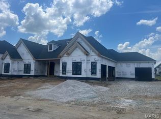 724 Silver Buck Ln, Chesterfield, MO 63005