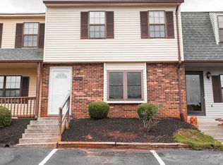172 Kitty Hawk Sq, Lynchburg, VA 24502