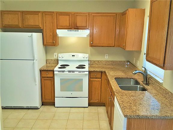 3rd image of 1190 4th St