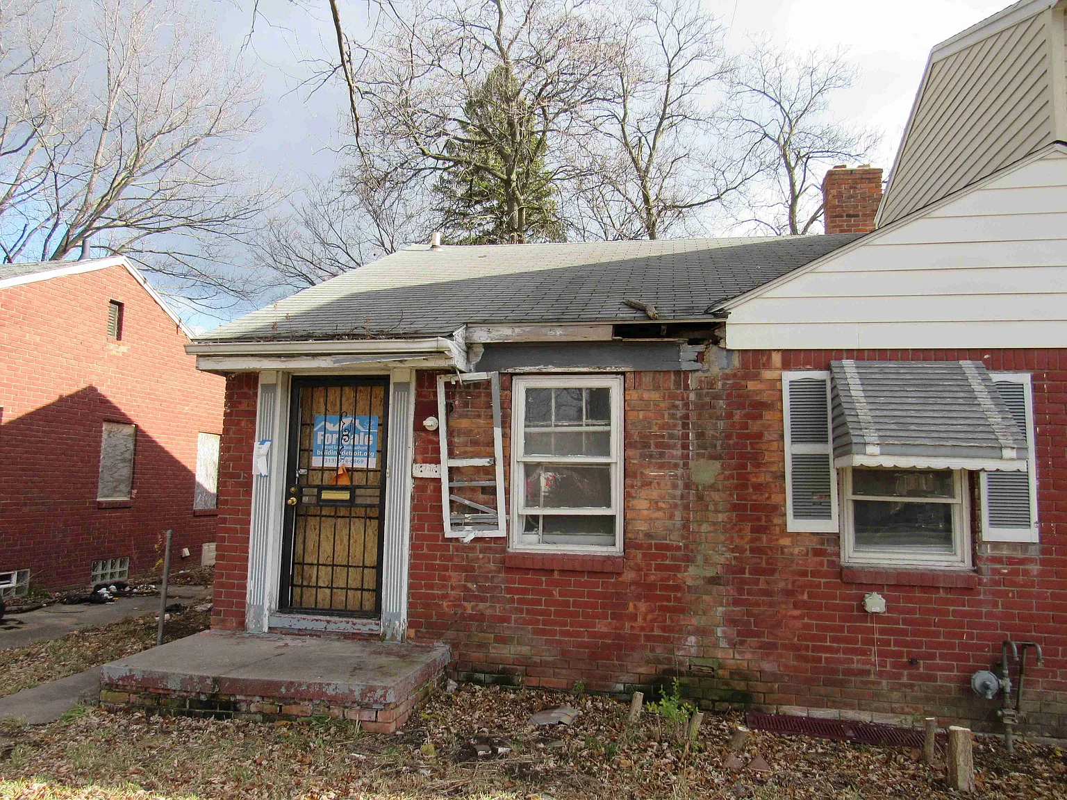 18726 Kelly Rd photo 1