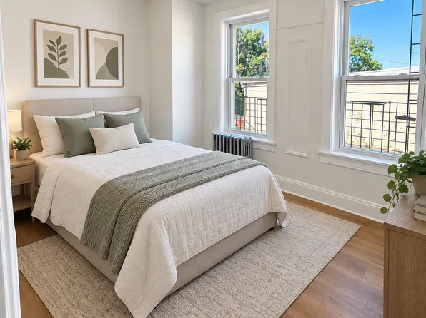 7555 Metropolitan Ave, Middle Village, NY 11379