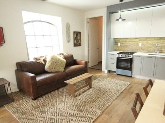 4th image of 869 Park Pl #4N