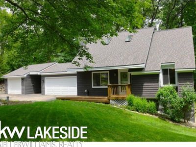 5096 Mohawk Ave, Clarkston, MI, 48348