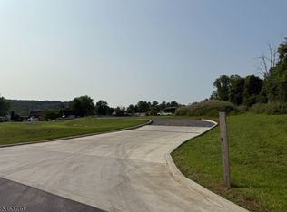 210 Belview Rd, Lopatcong Twp., NJ 08865