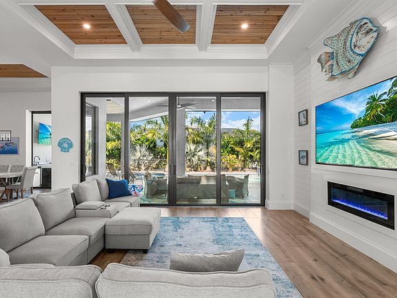 5th image of 1362 San Marco Rd