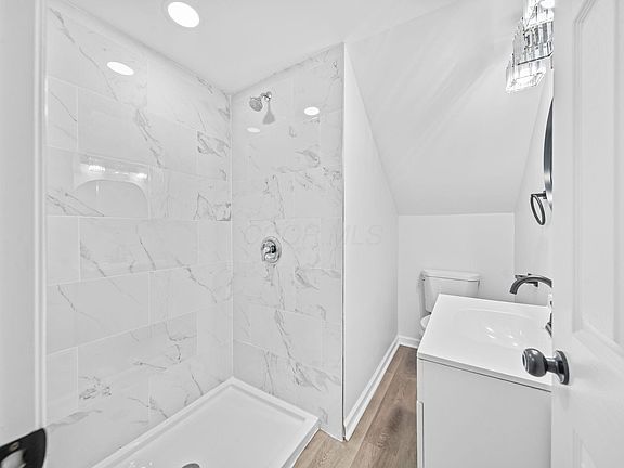 3rd image of 2841 E 10th Ave
