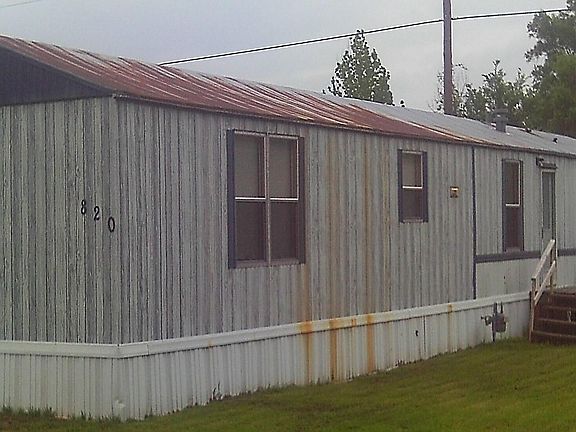 4th image of 820 Jamison Ave