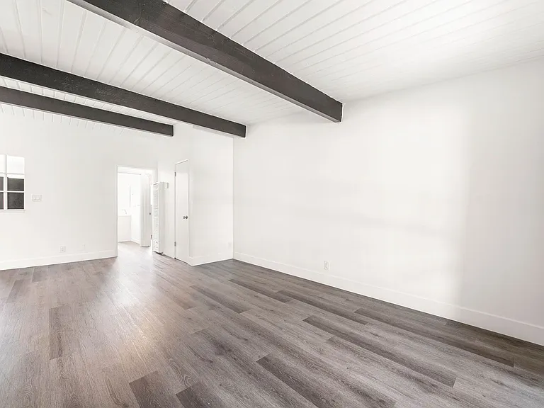 4004 Palmwood Drive — Photo 4