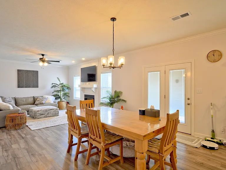 279 Bluebriar Trce — Photo 12