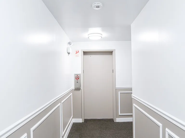5841 N Winthrop Ave #310 — Photo 9