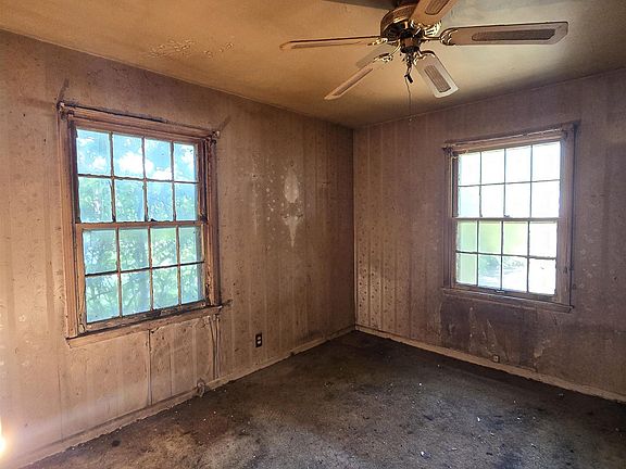5th image of 4406 Werling Dr
