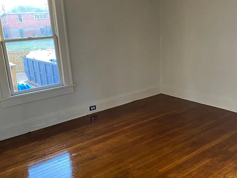 383 Hopkins St SW — Photo 14