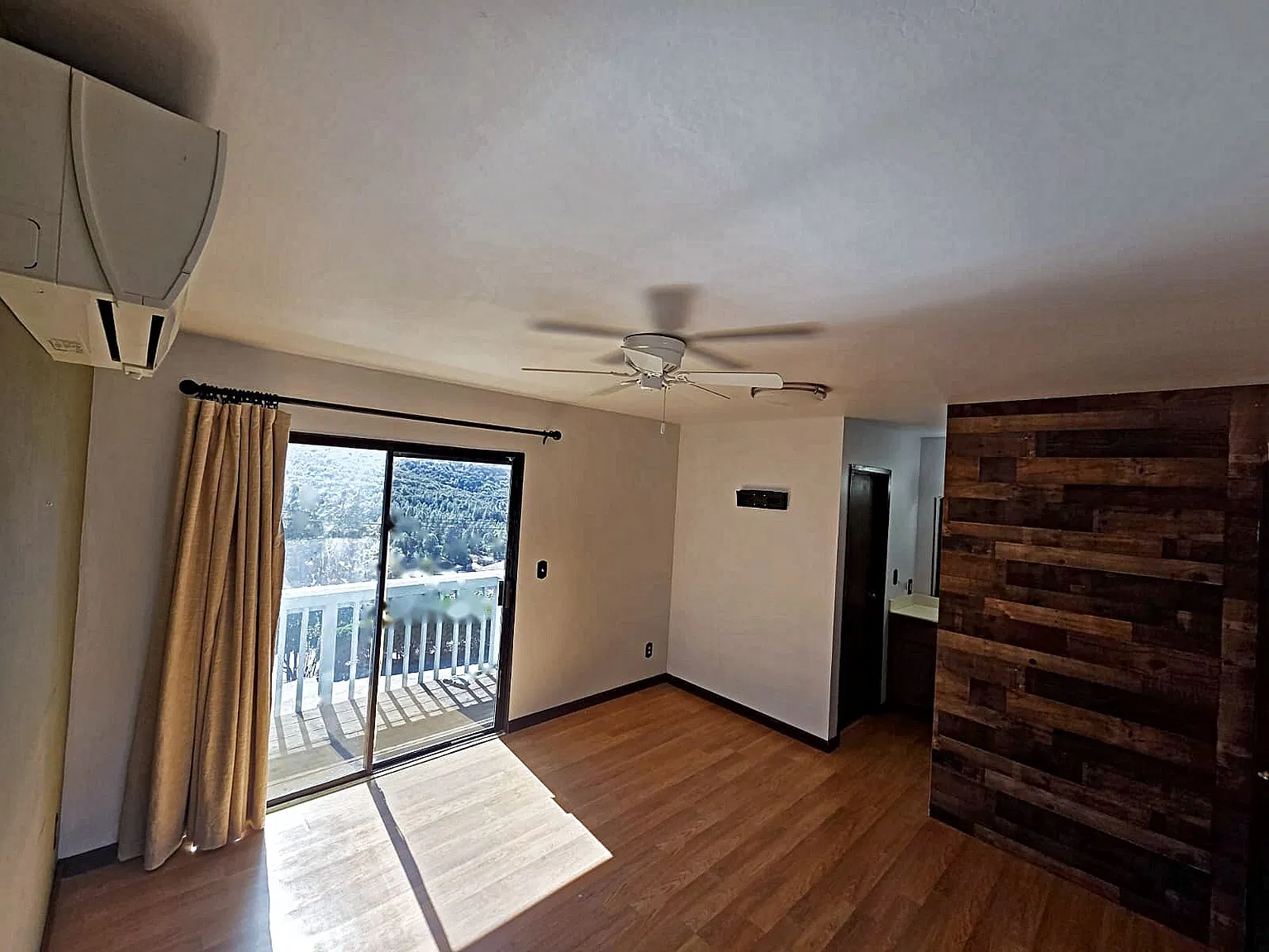 2 bed, $2,500 — Photo 3