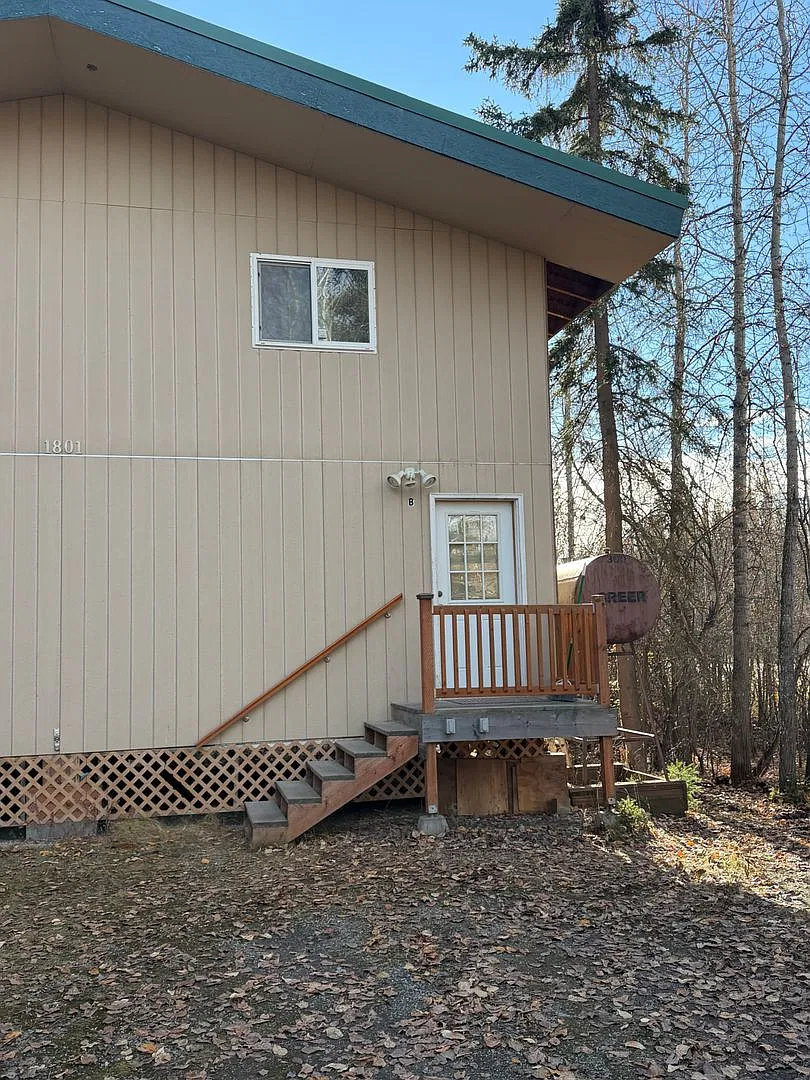 Iniakuk Ave 1801 — Photo 1