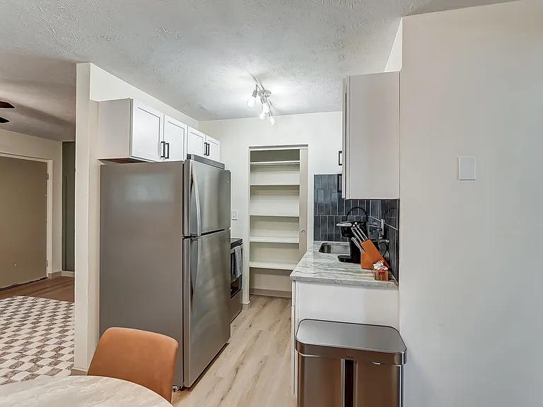 3122 Durrell Ave — Photo 7