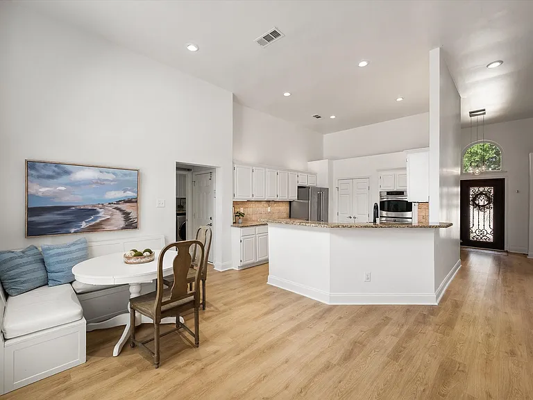 42 Sonora Dr — Photo 6