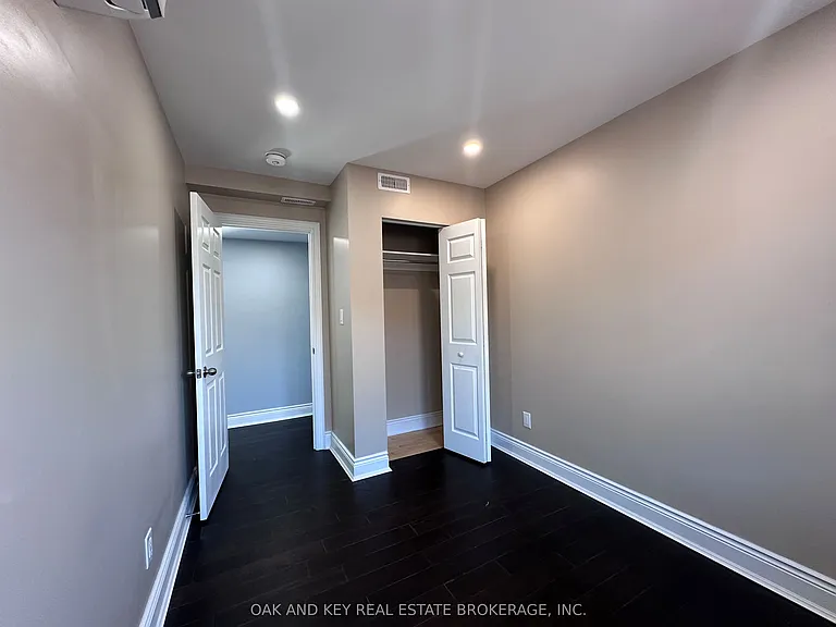 6 Lapp St #UPPER — Photo 19