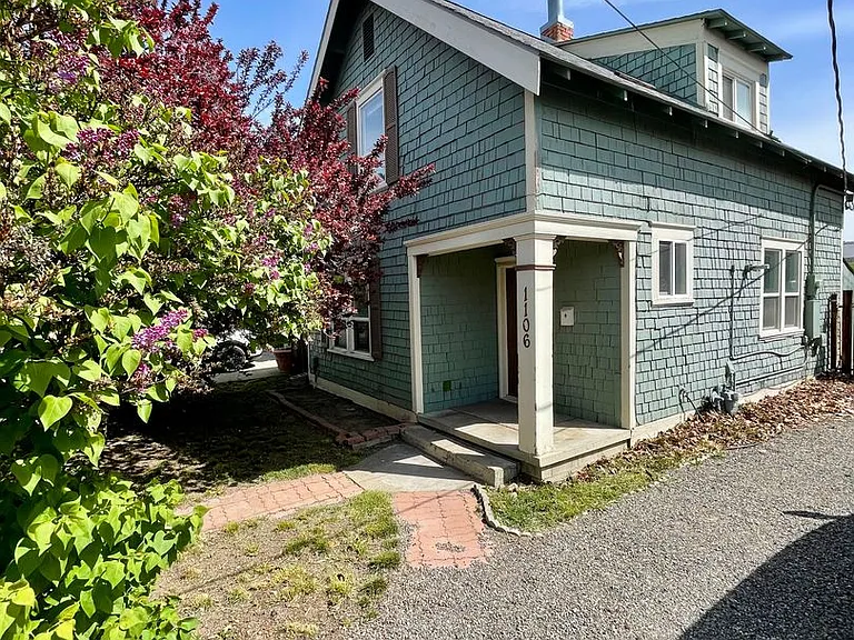 1106 N B St — Photo 1