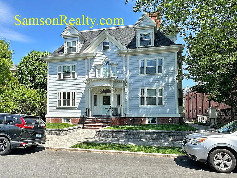 291 Governor St #302 — Photo 9