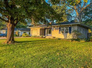 1481 Wisconsin River Dr, Port Edwards, WI 54469