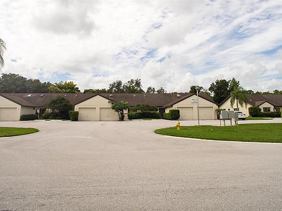 4th image of 1544 SW Silver Pine Way #104