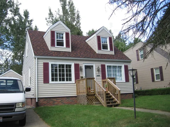 1042 Taggart St NW, Massillon, OH 44646