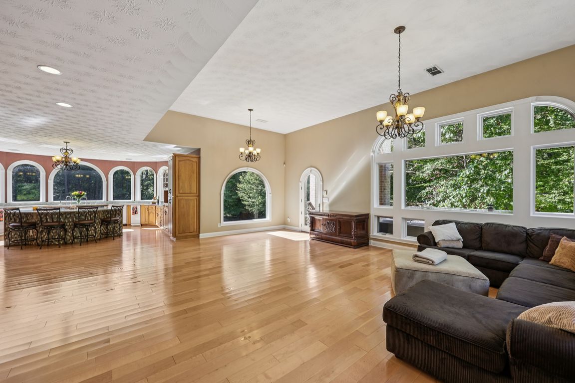 next background image