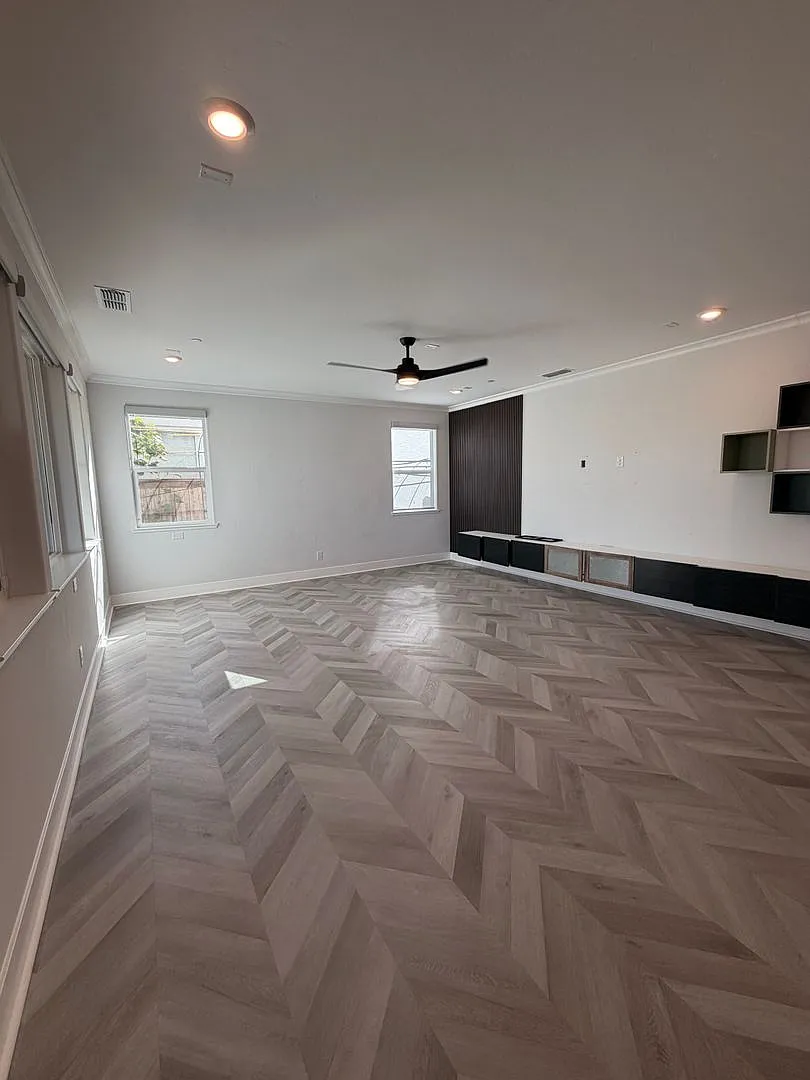 Beautiful 2022-Built 4-Bedroom Home in Elk Grove with Loft & Solar — Photo 3