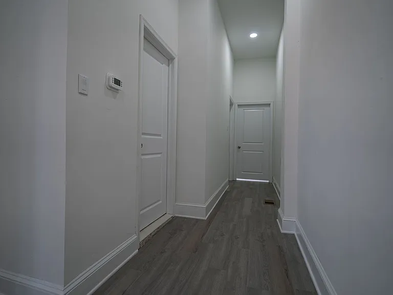 2410 Wharton St — Photo 19