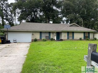 4 S Nicholson Cir, Savannah, GA 31419
