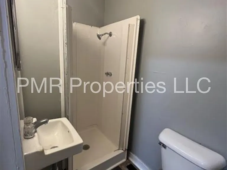 224 S 8th St — Photo 4