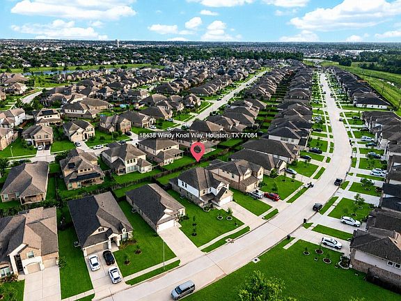 5th image of 18438 Windy Knoll Way