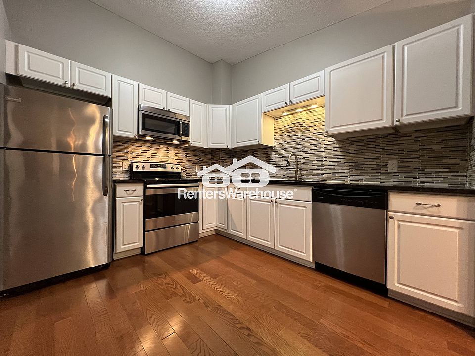1st image of 441 Whispering River Ln