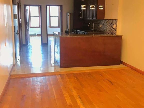 5th image of 145 Court St #3L