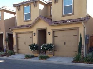 7082 N Refinement Dr, Fresno, CA