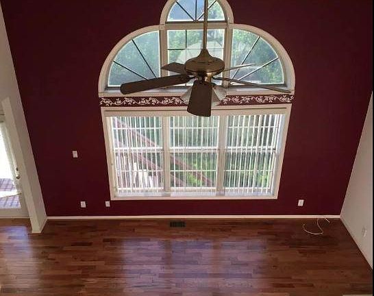 2nd image of 3677 Winthrop Dr