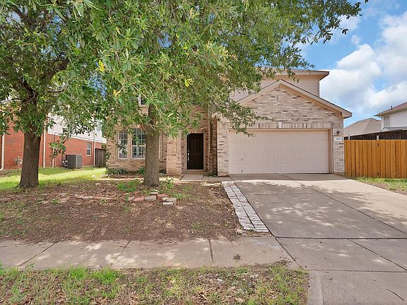 3rd image of 137 Heritage Dr