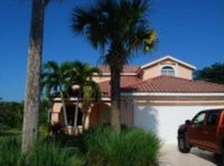 101 Palm Frond Ct, Naples, FL 34104