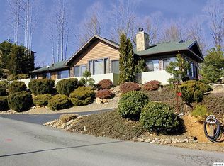 119 Big Tree Rd, Cosby, TN 37722