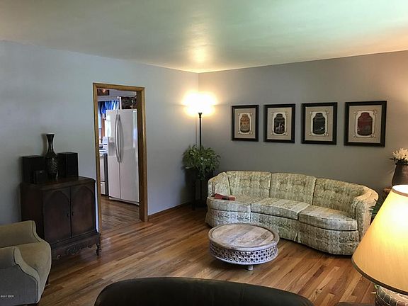 3rd image of 1202 W Schwartz St