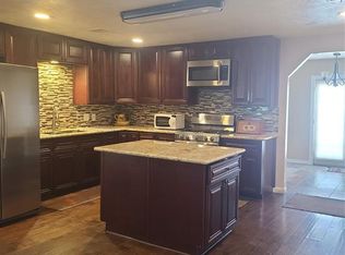 7536 Charlie St, Houston, TX 77088