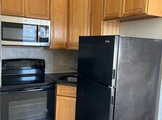 1325 Ellsworth St APT 3R, Philadelphia, PA 19147