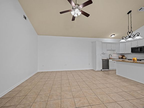 5th image of 15015 Banff Ct