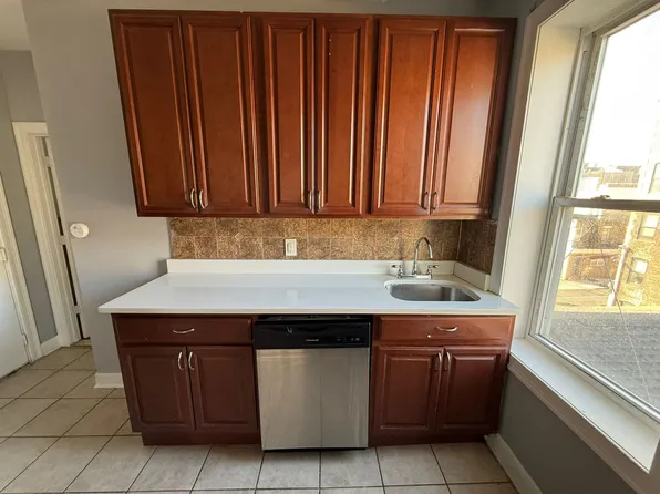 219 51st Street image 2 of 16