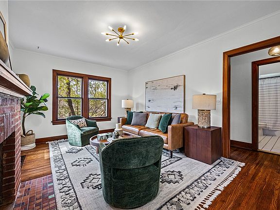 5th image of 570 Edgewood Ave